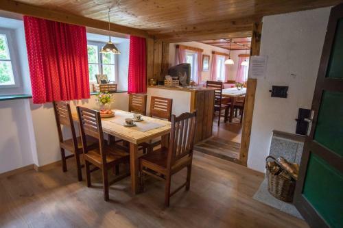 Agroturismo Achentaler Bauernh�usl
