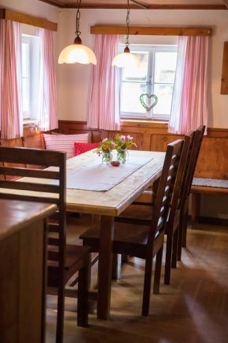 Agroturismo Achentaler Bauernh�usl