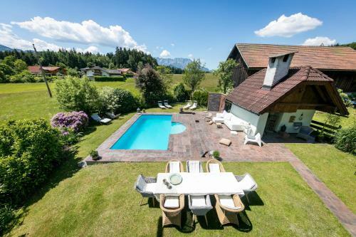 Wiesengut , Alleinstehende, Deteched, Austrian Style, Villa Mit Pool