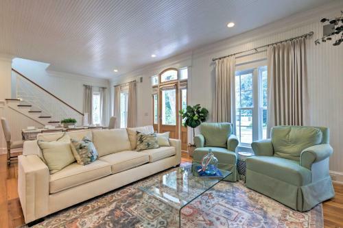 Luxe Fairhope Home - Short Walk To The Beach!