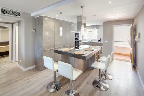 Fantastic Apartment Next To Guadalmina Golf Course In Marbella