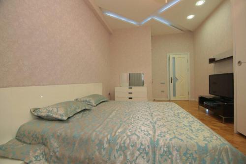 Apartamento Centr Baku. 4 Bedrooms.