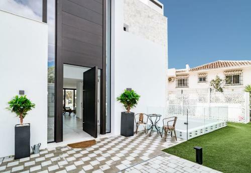Vlg-modern 5 Bedroom Villa Close To Beach