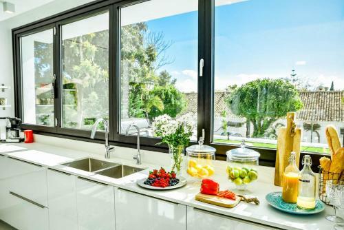 Vlg-modern 5 Bedroom Villa Close To Beach