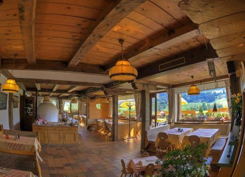 Hostal Sonnleiten - Guggerhof - Villa Sonnenwies