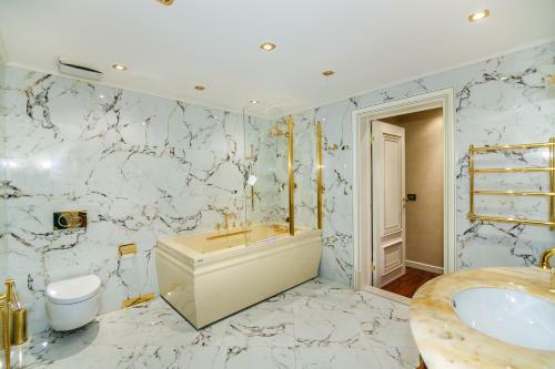 Apartment On Vip Nizami Street