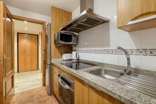 Playa Alicate, 2 Bedroom Beach Apartment