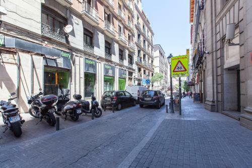 Apartamentos Day Madrid Centro Gran Via Puerta Del Sol