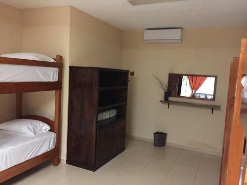 Hostal Aquismon