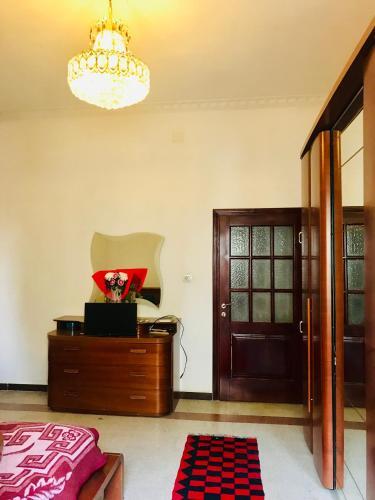 Apartamento Rruga Egnatia (Dovana Vogel)
