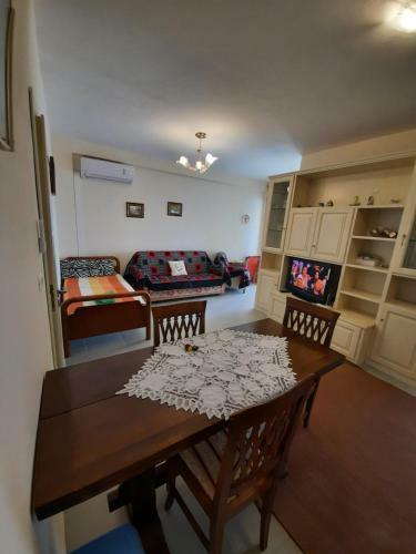 Comfort And Friendly Apartment