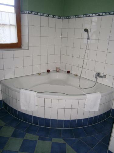 Sattlerhof Genie�erhotel & Weingut