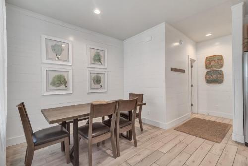 Cottages Of Romeo Beach Unit 1