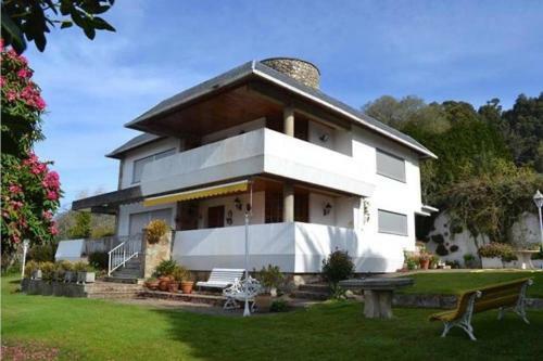 Chalet Con Piscina A Pocos Metros de La Playa