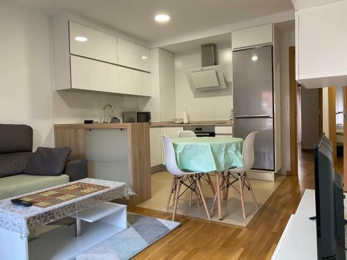 Apartamento �tico En Moa�a- A Xunqueira