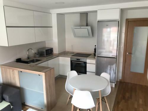 Apartamento �tico En Moa�a- A Xunqueira