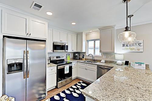 The Sand & Surf Beach House A & B