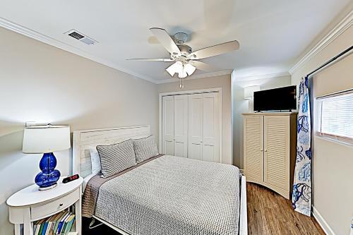The Sand & Surf Beach House A & B