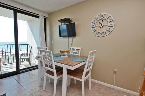 Island Winds West By Youngs Suncoast