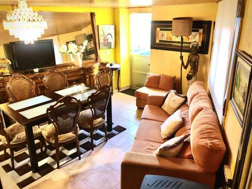 Acogedora Casita Junto Al R�o Cabe!