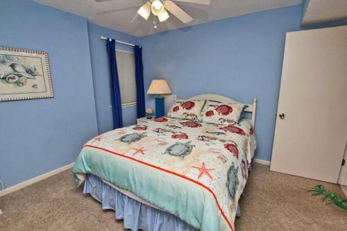 Castaways By Youngs Suncoast