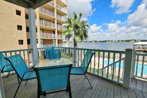 On Golden Pond 8a West By Youngs Suncoast