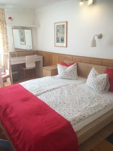 Hostal Das Alte Haus Feuchtl