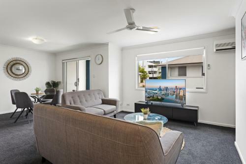 Apartamento Modern And Large 2-bed Townhouse With Pool