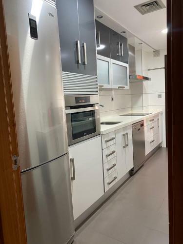 Elegante Apartamento En Playa Granada & Golf