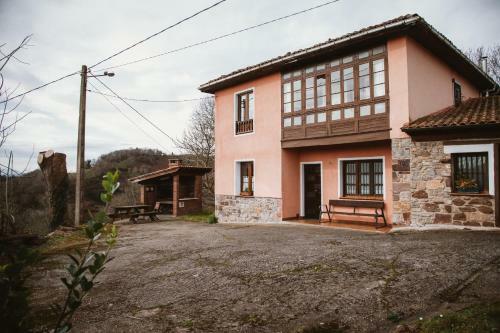 Carquera Casa A 8 Km De Nava