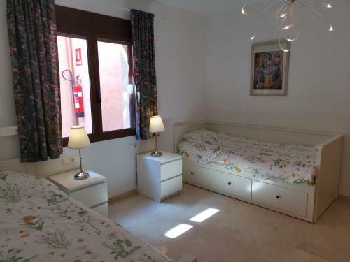 Apartment Kiwi Moraira, With Garden And 4 Pools
