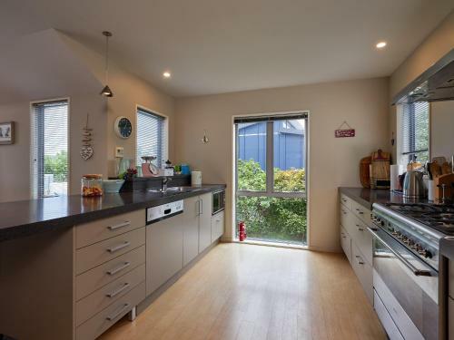 Seaside Serenity - Kaikoura Holiday Home