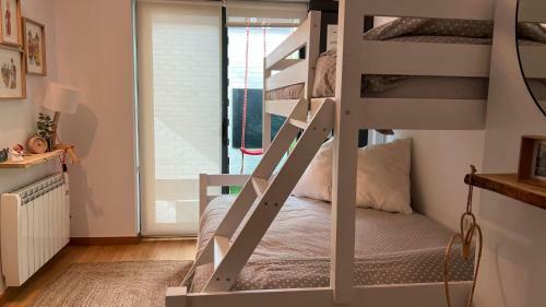 Apartamento �tico de Dise�o Con Terraza En El Centro de Olot
