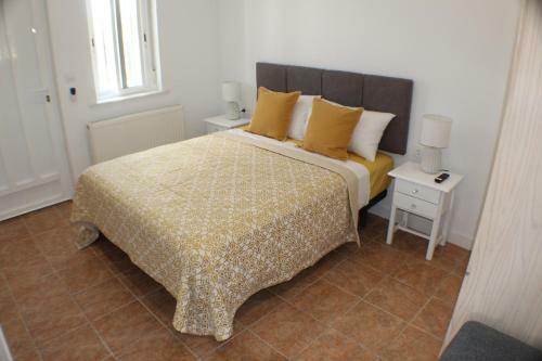 Immaculate 2-bed 2-bathroom Casa In Oria Almeria