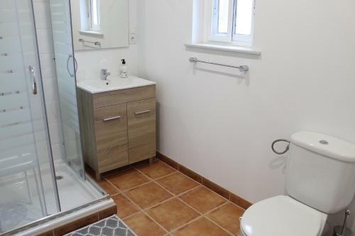 Immaculate 2-bed 2-bathroom Casa In Oria Almeria