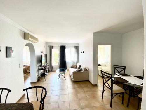 Apartment Sevilla III Golf ,big Pool And Seaside