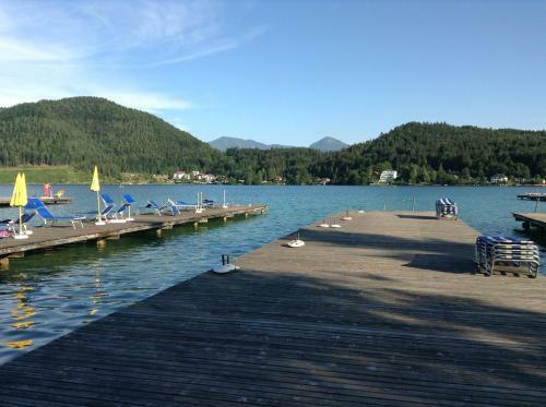Bed & Breakfast G�stehaus Peteln-jerney