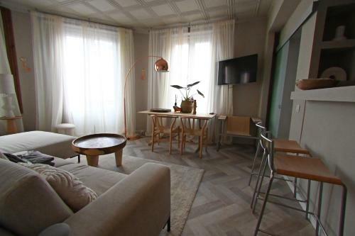 My Infinity Homes 4 Apartments In One Huge House