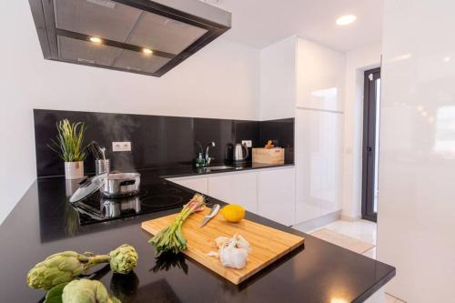 Apartamento Manantial. Precioso Duplex Con Piscina Privada.