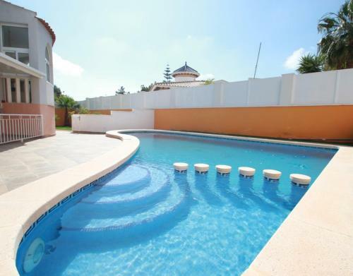 Casa Con Piscina