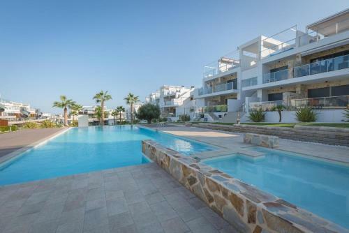Cosy Apartment In A Luxurious Residence In Punta Prima
