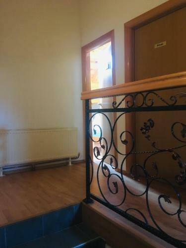 Omladinski Hotel Rostovo