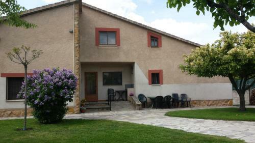 Casa Rural Las Tuyas En Segovia