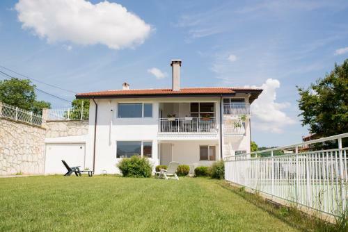 Villa Sisi Balchik