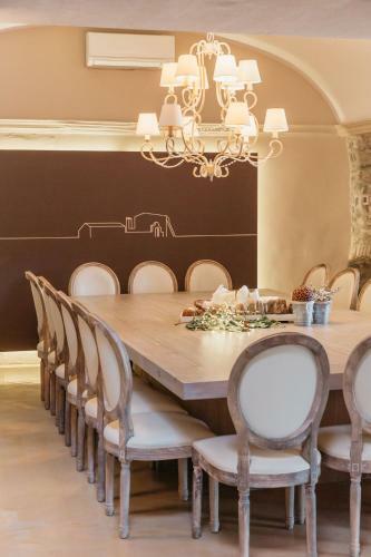 Mas Torroella Luxury Villa And Spa
