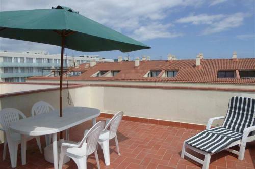 Apartamento Agradable �tico Con Gran Terraza A 1 Minuto de La Playa