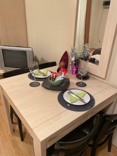 Aspen Suits Studio Apartment