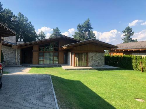 Villa Pirin Golf And Spa Luxury Chalet