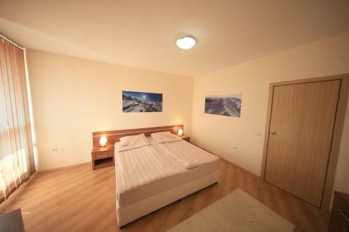 Nice And Quiet Apartment Next To Gondola Lift.