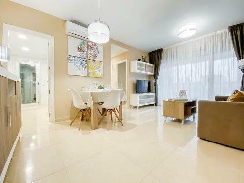 Apartamento Casa Mirca - Ivan Luxury Homes - 7� Pta. - Norte - 1� Linea de Playa